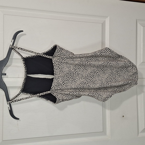 Ellen Tracy ruched keyhole one piece swimsuit - 8 - leopard print - Picture 3 of 9